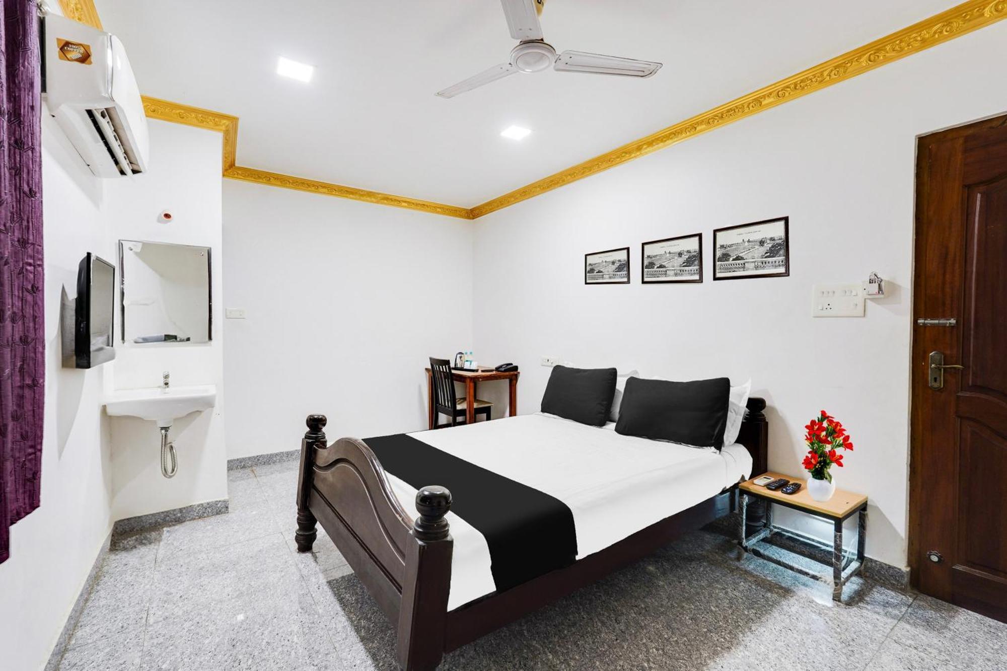 Super Hotel O White Town Formerly Seascape Residency Pondicherry Bagian luar foto
