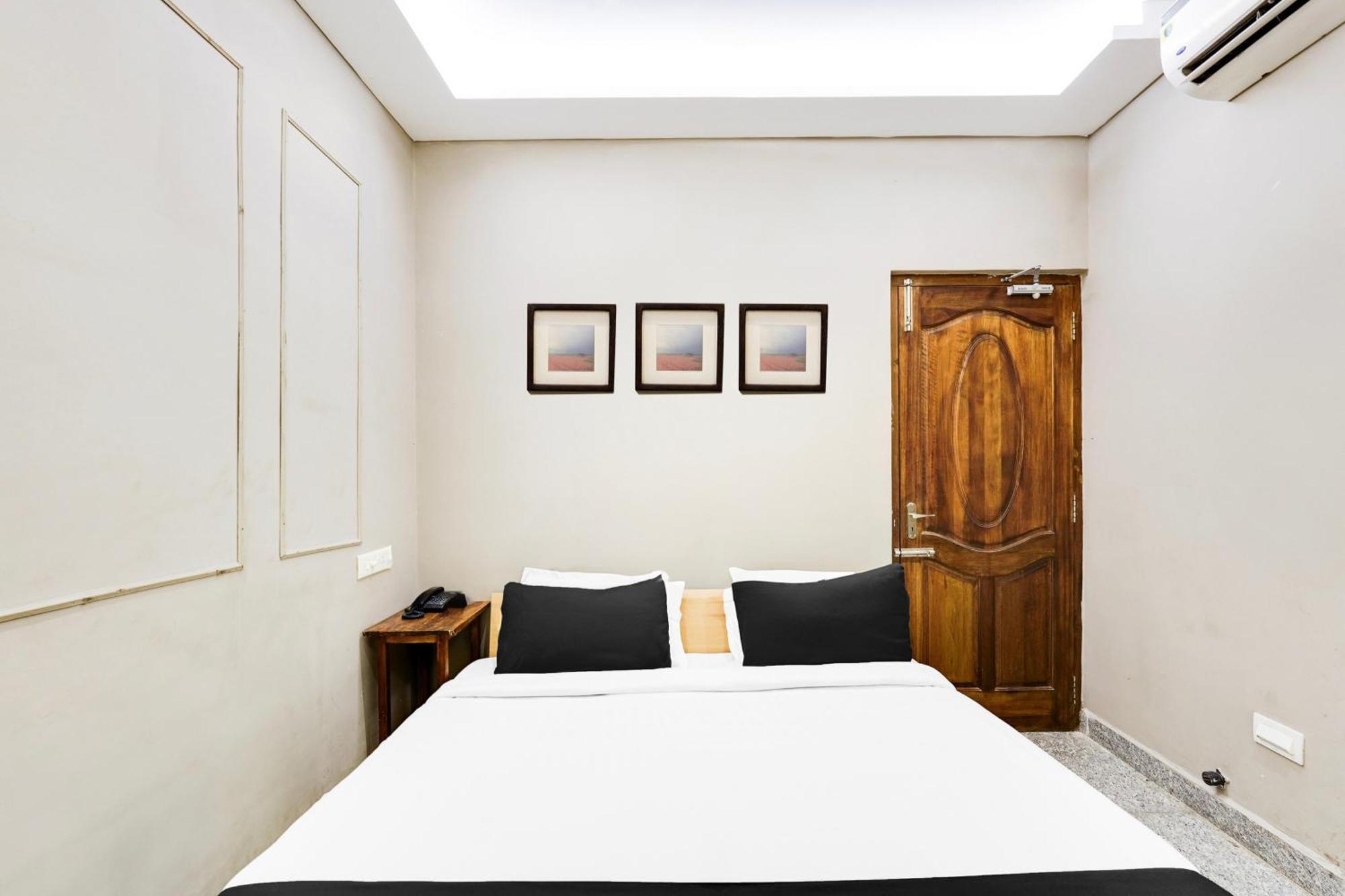 Super Hotel O White Town Formerly Seascape Residency Pondicherry Bagian luar foto